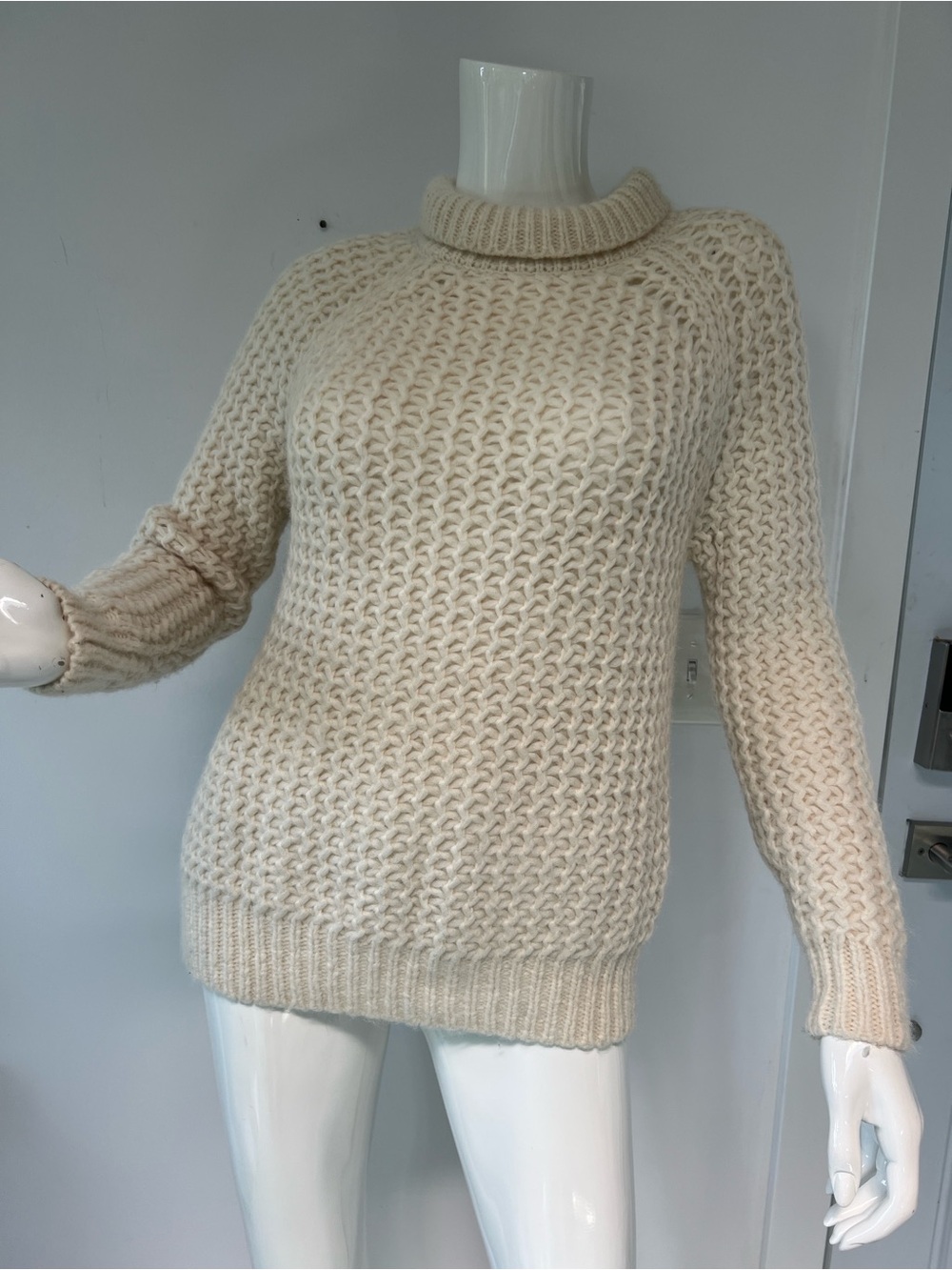 Italian yarn Alpaca wool Cozy Cream Chunky Knit Women's Sweater women’s XS